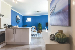 The Paragon KAHLÚA Modern Open Plan Centrally Located